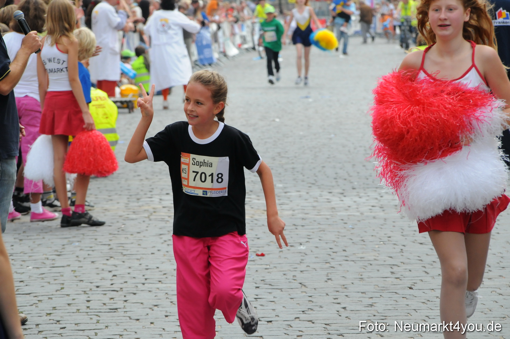 0086 Stadtlauf Neumarkt Bambinilaeufe 200909